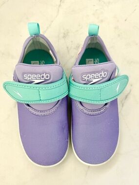 Speedo Kids Purple and Teal Hook-and-Loop Water Shoes size 9T/10T